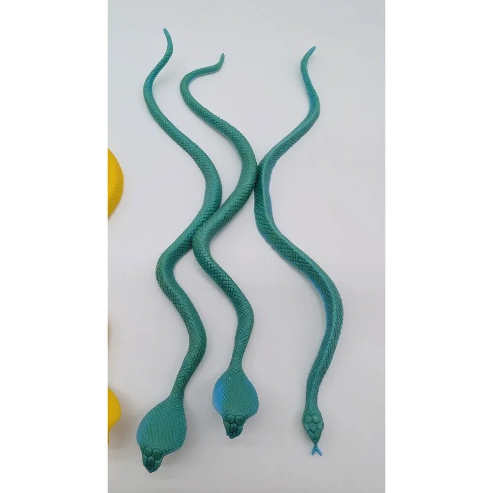Lot Of 15 Hard Plastic Snakes Toys Party Favors Cake Toppers